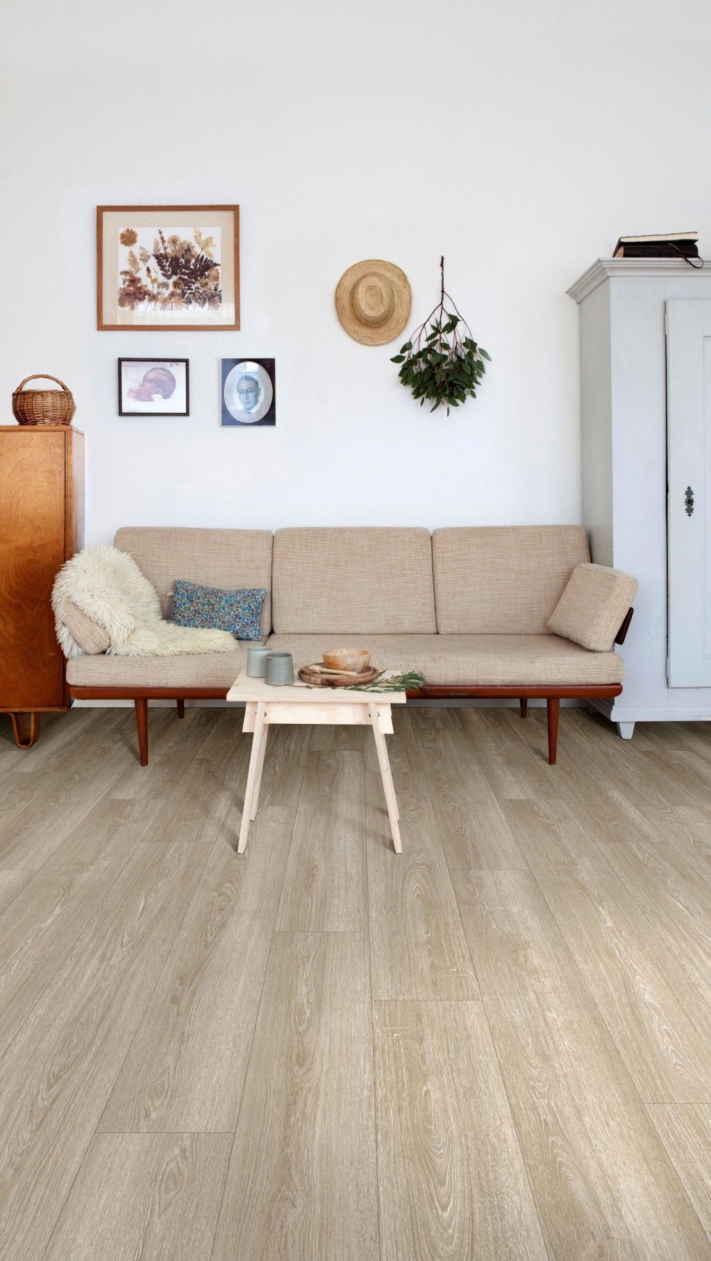 Kiri - Cherella Dryback